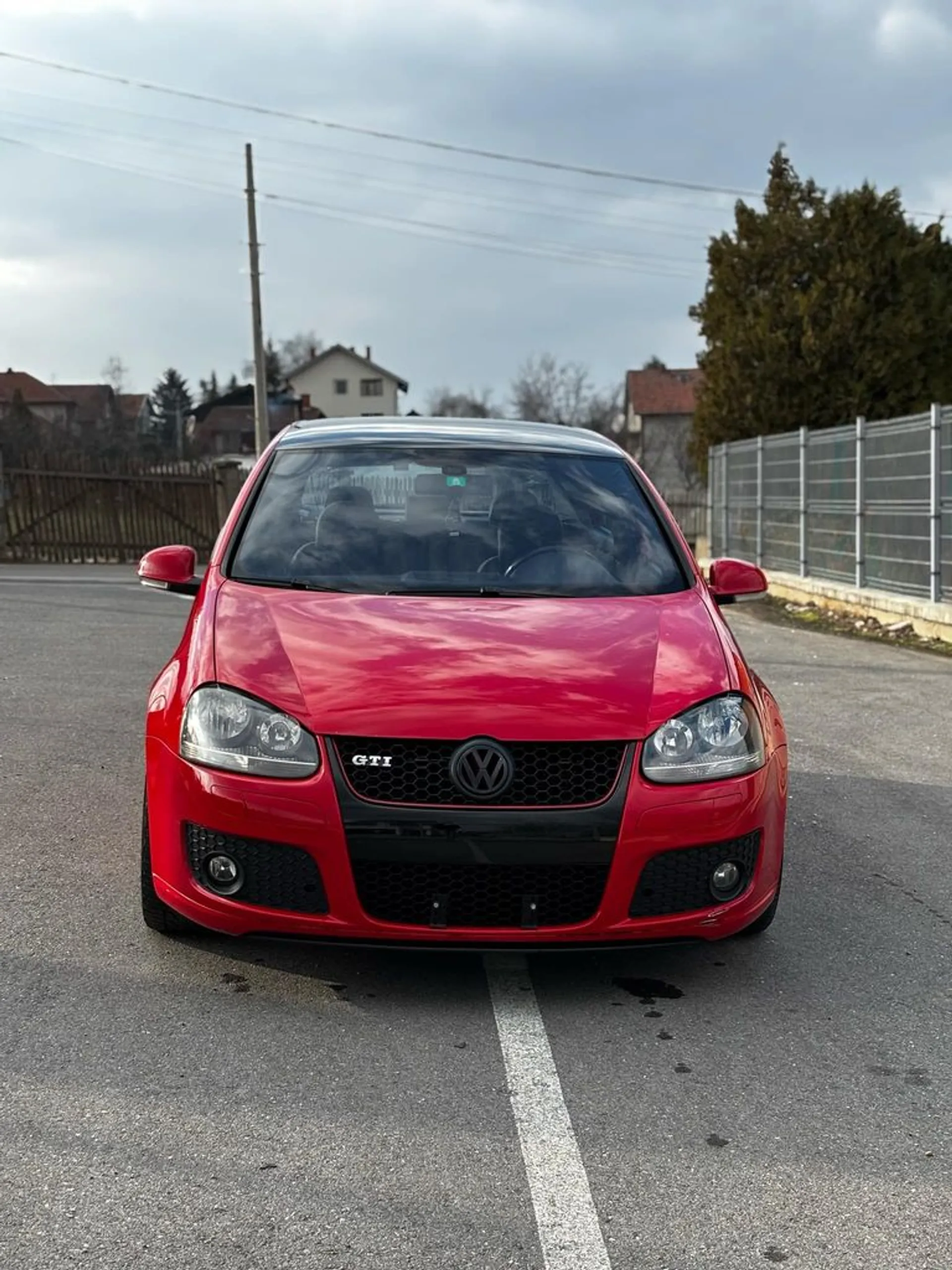 Volkswagen Golf 5 GTI 5.400 € Benzin, 2007 god. Polovni automobili, polovan auto, prodajem auto na sajtu za polovne automobile prodajemauto.rs