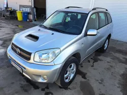 Toyota RAV4 2.0d d4d Dizel, 2003 god.