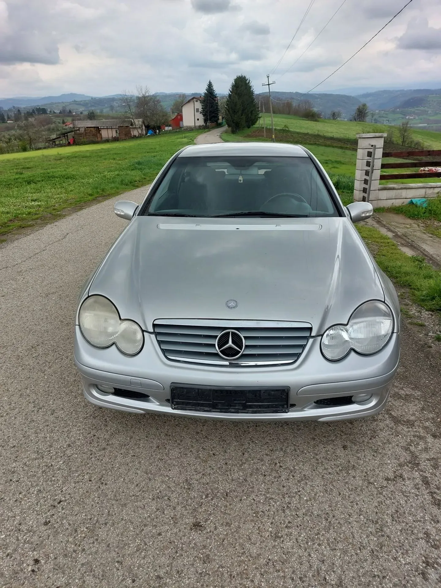Mercedes-Benz 180 C class 1.8 2.400 € Benzin, 2001 god. Polovni automobili, polovan auto, prodajem auto na sajtu za polovne automobile prodajemauto.rs