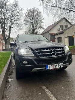 Mercedes-Benz ML 350 Dizel, 2009 god.