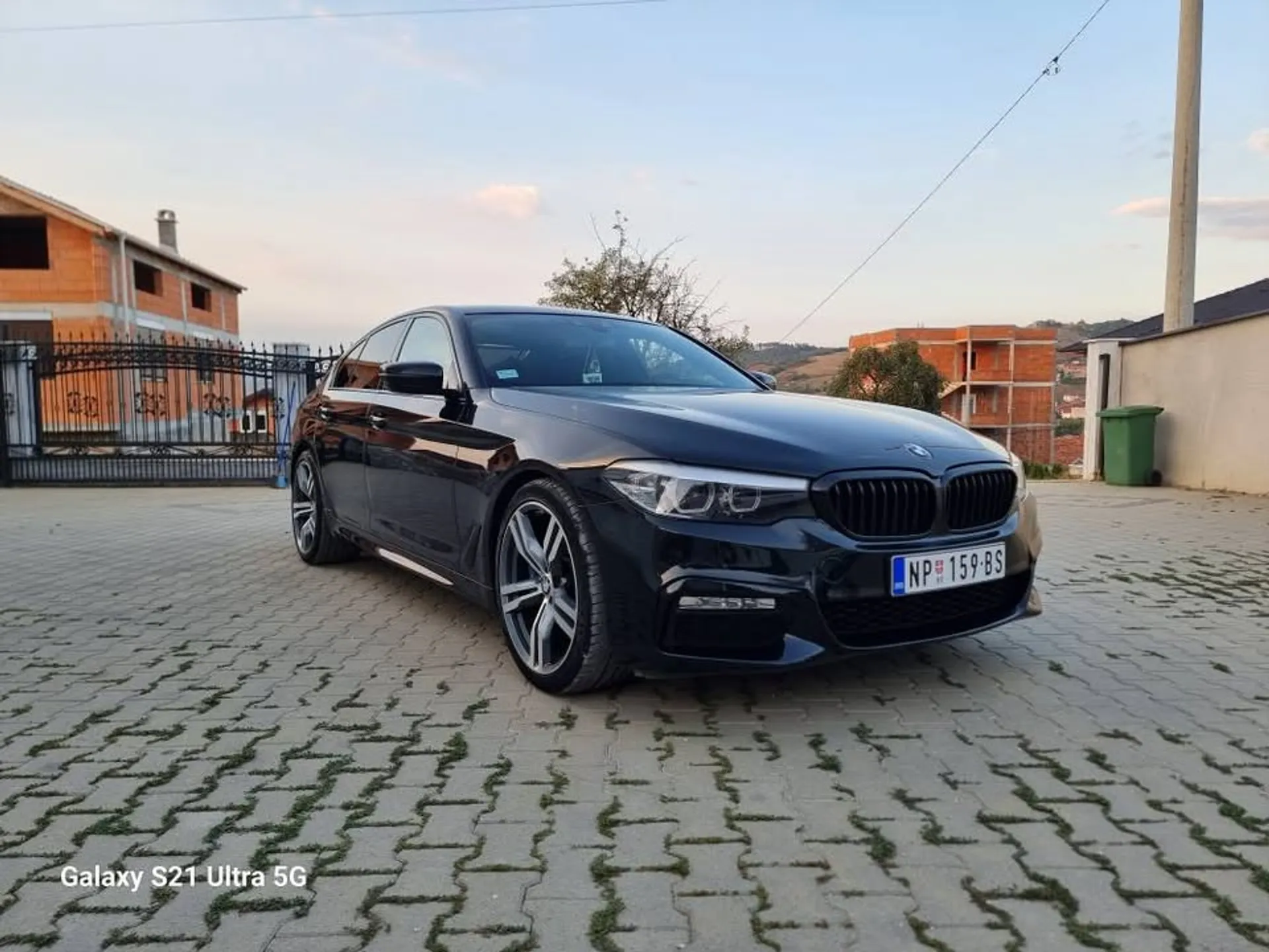 BMW 5 Series 530 Dizel, 2017 god. Polovni automobili, polovan auto, prodajem auto na sajtu za polovne automobile prodajemauto.rs