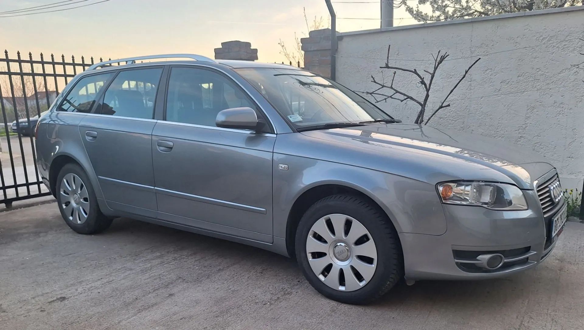 Audi A4 2.0 TDI 5.000 € Dizel, 2005 god. Polovni automobili, polovan auto, prodajem auto na sajtu za polovne automobile prodajemauto.rs