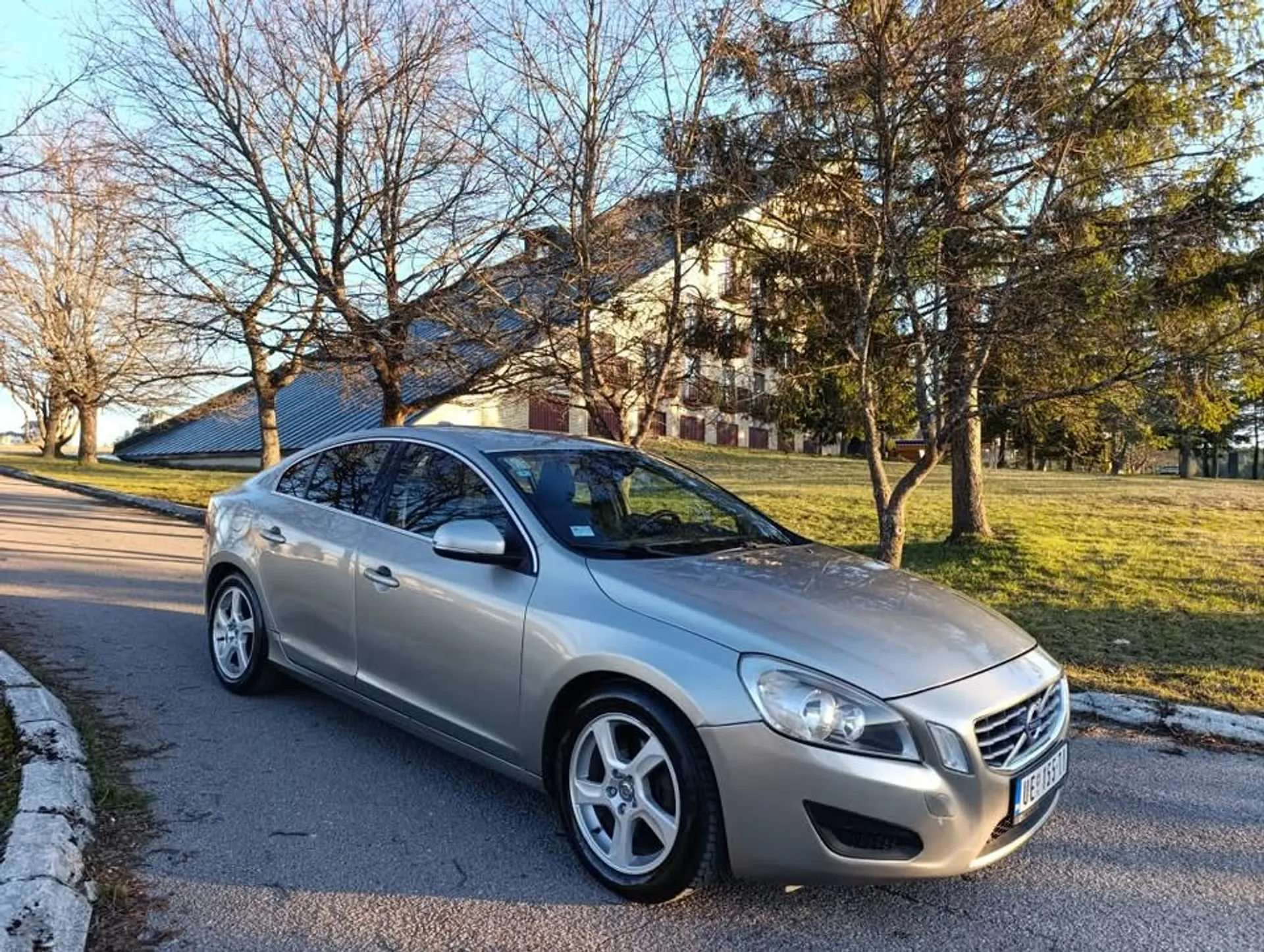 Volvo S60 6.900 € Dizel, 2011 god. Polovni automobili, polovan auto, prodajem auto na sajtu za polovne automobile prodajemauto.rs
