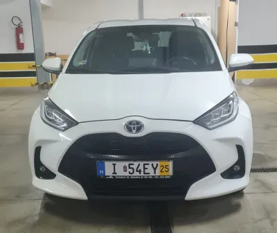 Toyota Yaris toyota yaris hibrid 1.6 Hibrid, 2020 god.