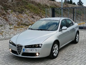 Polovni automobili - Alfa Romeo 159 2.899 € Dizel, 2007 god.