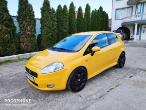 Polovni automobili - Fiat Grande Punto 1.9 jtdm 2.099 € Dizel, 2008 god.