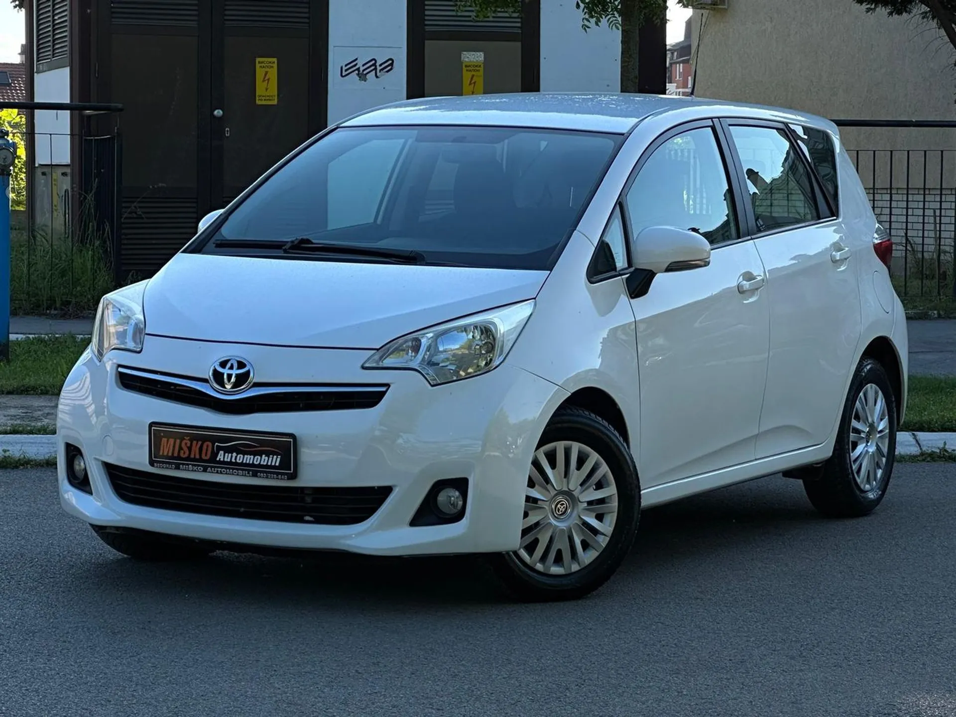 Toyota Verso-S 1.4 D 6.900 € Dizel, 2012 god. Polovni automobili, polovan auto, prodajem auto na sajtu za polovne automobile prodajemauto.rs
