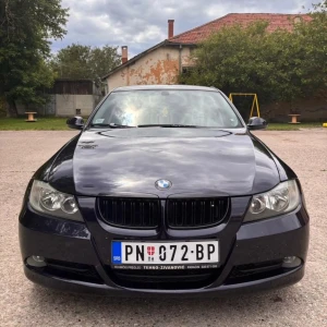 Polovni automobili - BMW 318 5.800 € Dizel, 2006 god.