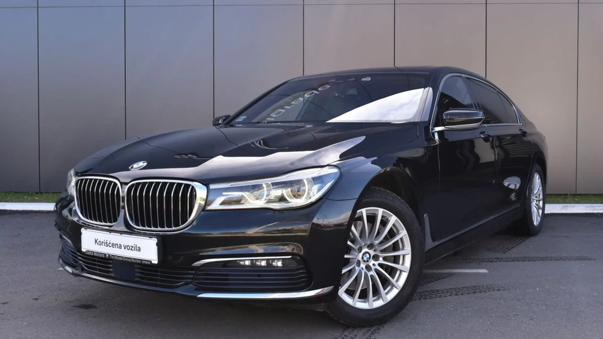 BMW 740 d xDrive Long 35.990 € Dizel, 2016 god. Polovni automobili, polovan auto, prodajem auto na sajtu za polovne automobile prodajemauto.rs