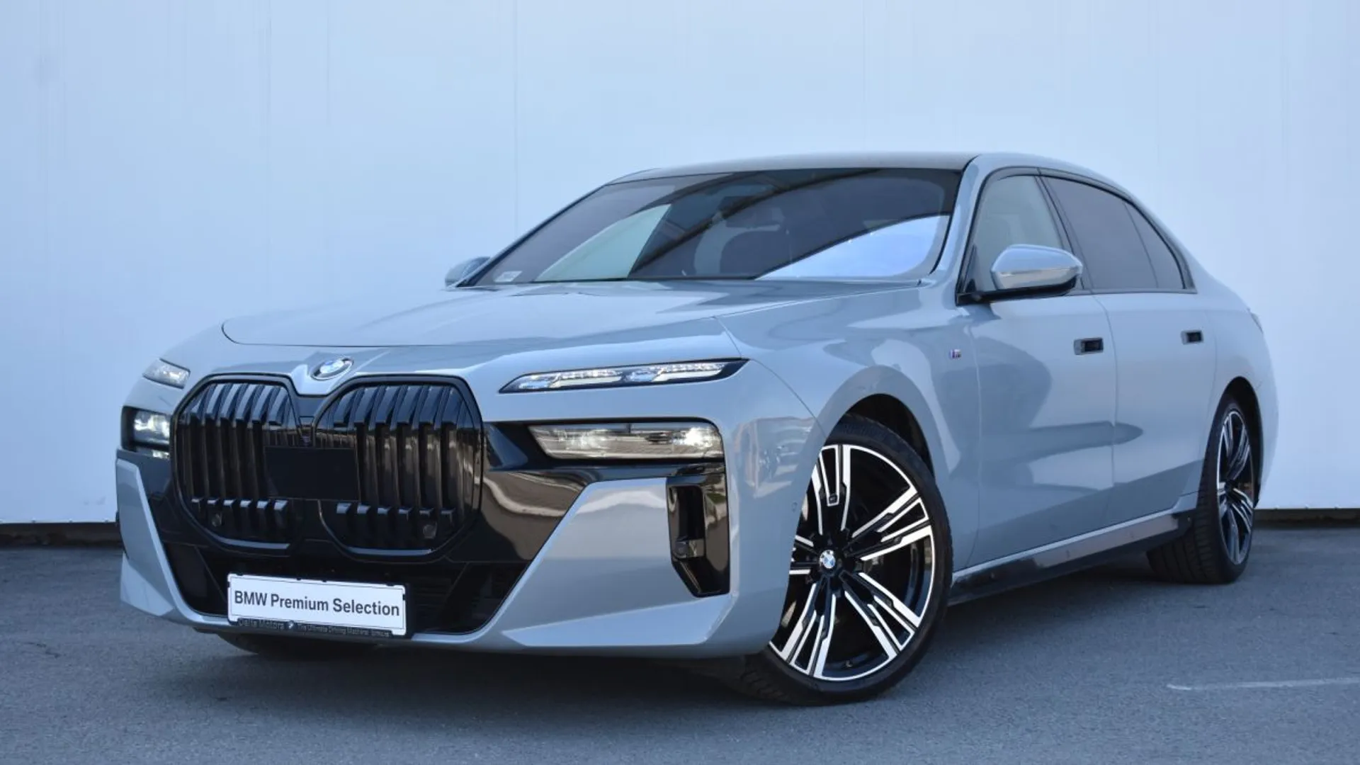 BMW 740 d xDrive M Paket 104.990 € Dizel, 2022 god. Polovni automobili, polovan auto, prodajem auto na sajtu za polovne automobile prodajemauto.rs