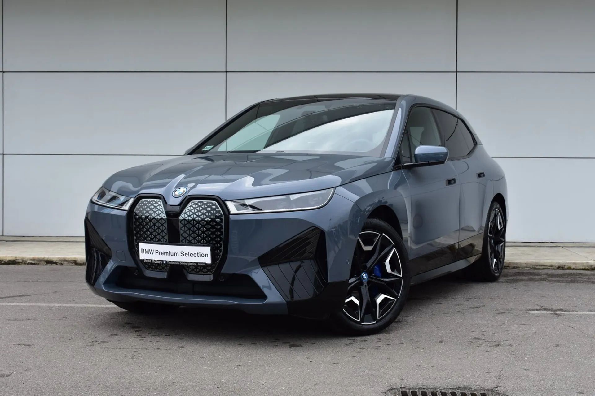 BMW iX xDrive 40 Električni, 2021 god. Polovni automobili, polovan auto, prodajem auto na sajtu za polovne automobile prodajemauto.rs