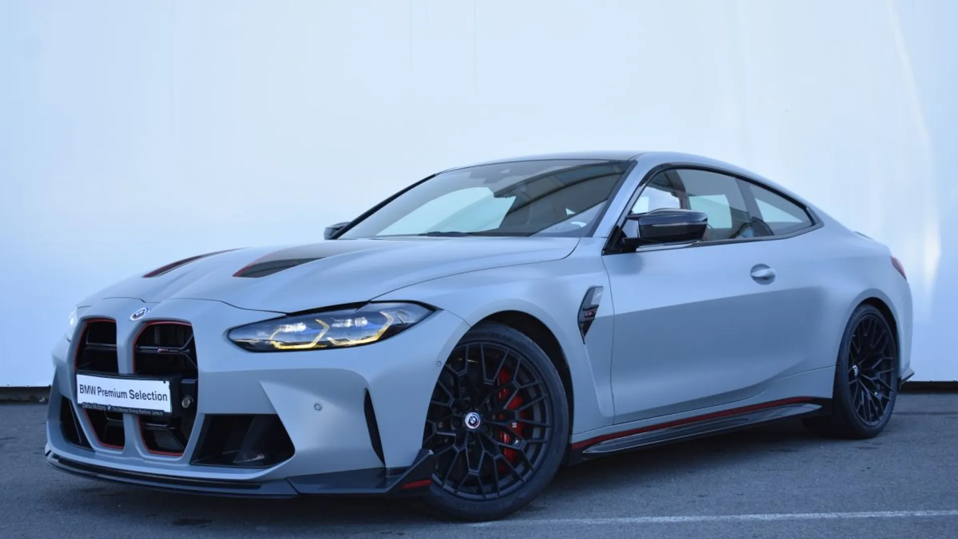 BMW M4 CSL 121.990 € Benzin, 2022 god. Polovni automobili, polovan auto, prodajem auto na sajtu za polovne automobile prodajemauto.rs