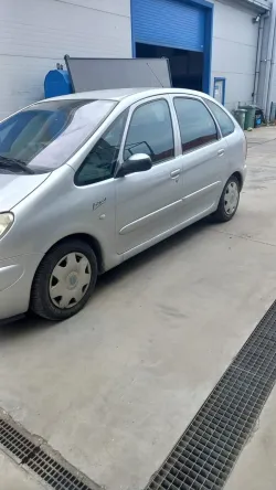 Polovni automobili Citroen Xsara Picasso 2.odti Dizel, 2003 god.