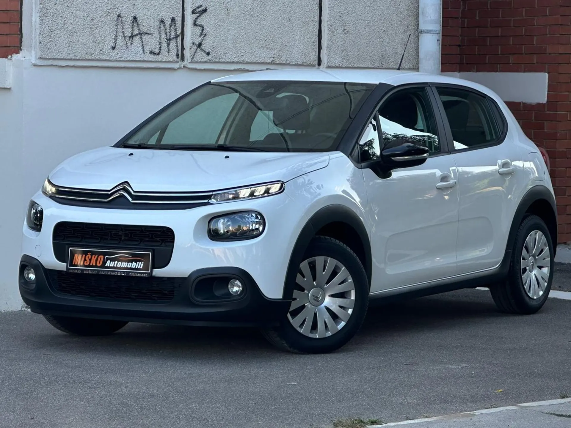 Citroen C3 1.2 PureTech 6.990 € Benzin, 2017 god. Polovni automobili, polovan auto, prodajem auto na sajtu za polovne automobile prodajemauto.rs