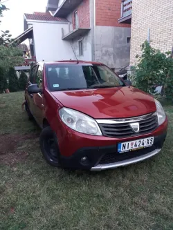 Polovni automobili Dacia Sandero Ambience 1,4 Benzin + Gas (TNG), 2011 god.