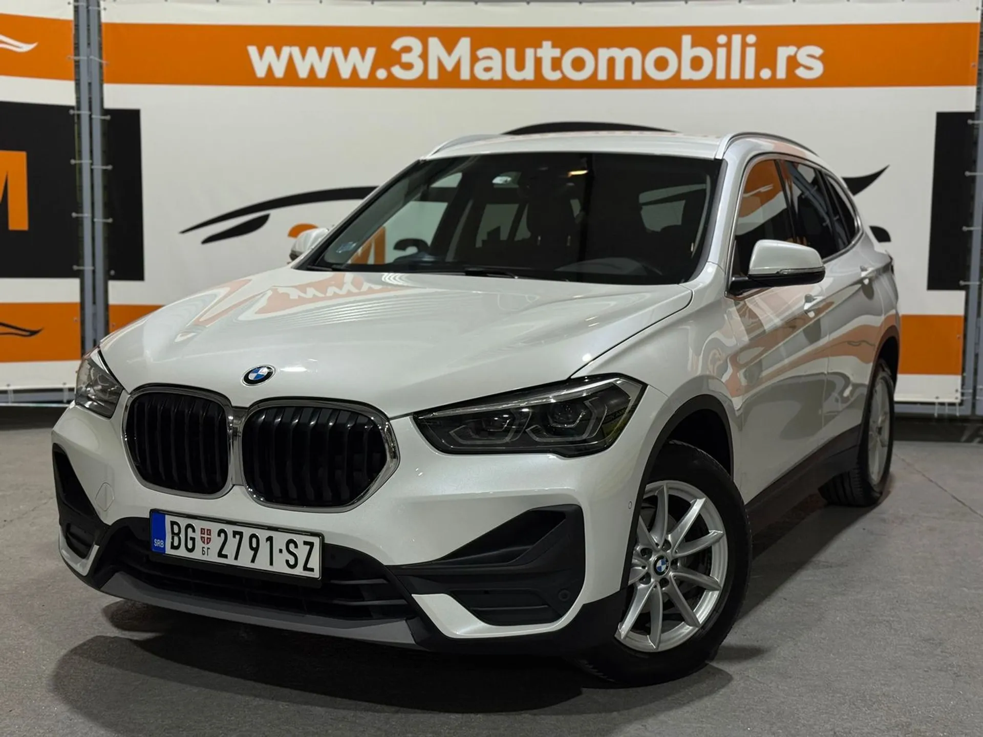 BMW X1 1.5D/Auto/Led 17.490 € Dizel, 2019 god. Polovni automobili, polovan auto, prodajem auto na sajtu za polovne automobile prodajemauto.rs