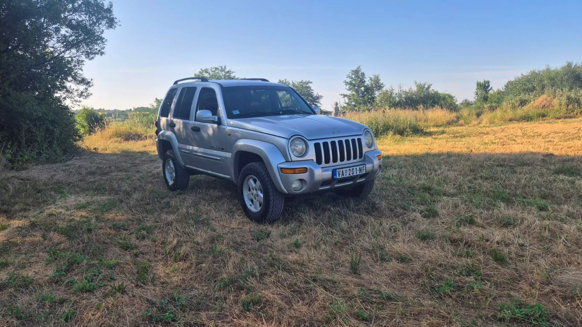 Jeep Liberty JEEP-LIBERTY LIMITED EDITION 4X4 REDUKTOR  Dizel, 2002 god. Polovni automobili, polovan auto, prodajem auto na sajtu za polovne automobile prodajemauto.rs