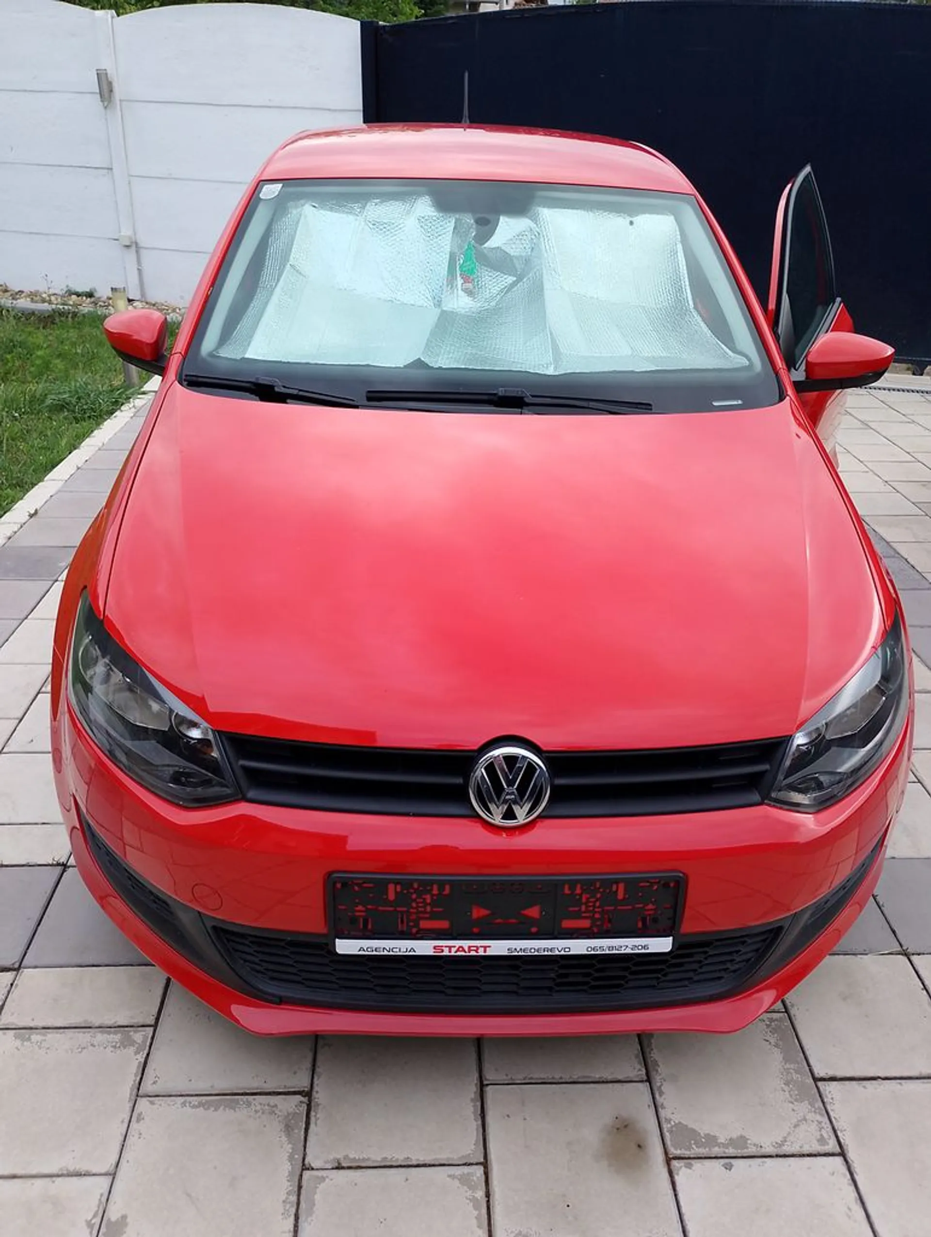 Volkswagen Polo 1, 2benzin 44kv 60ks  5.299 € Benzin, 2009 god. Polovni automobili, polovan auto, prodajem auto na sajtu za polovne automobile prodajemauto.rs