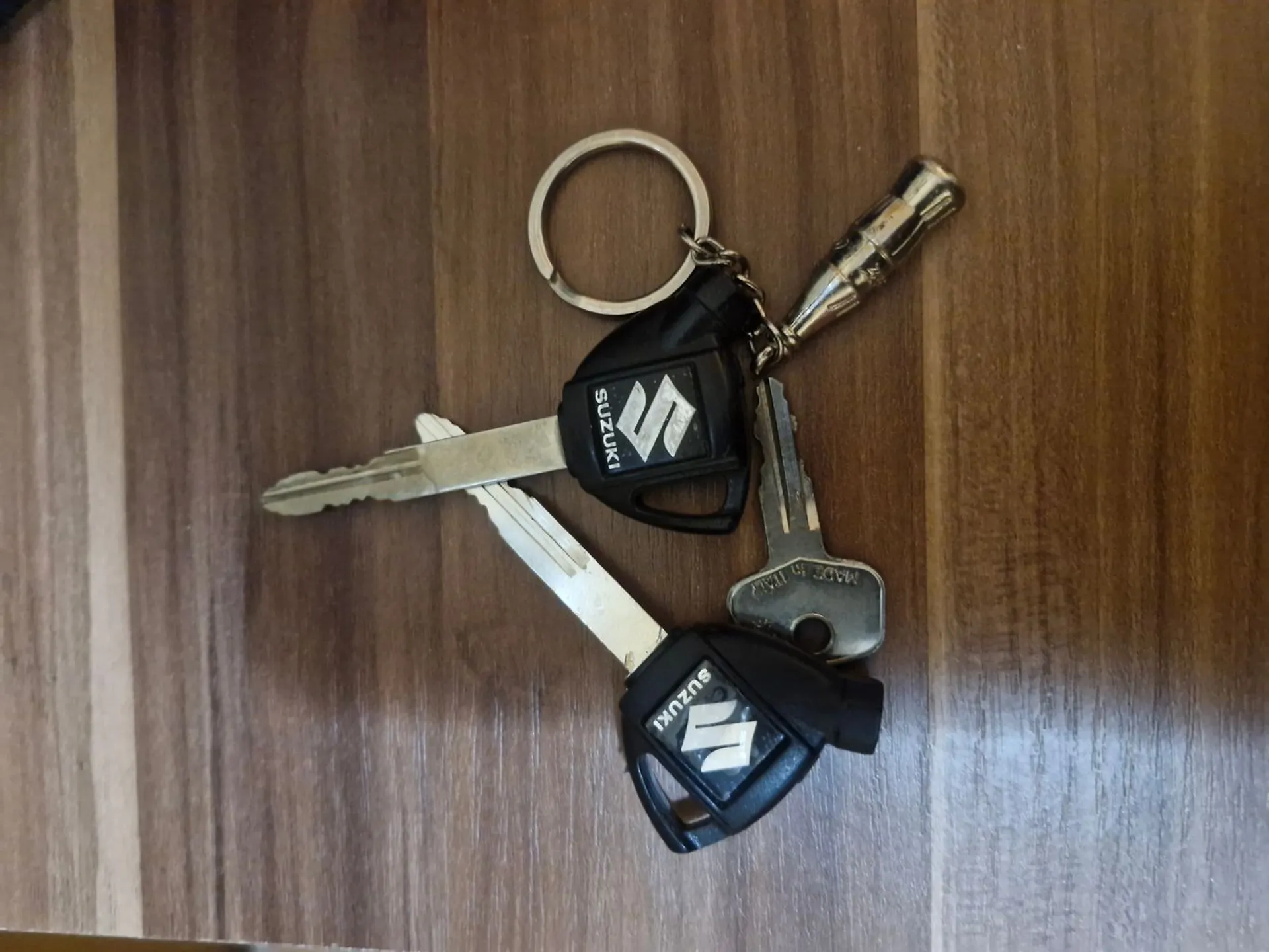  Burgman 650ANɓ 3.500 € 2009 god. Polovni automobili, polovan auto, prodajem auto na sajtu za polovne automobile prodajemauto.rs