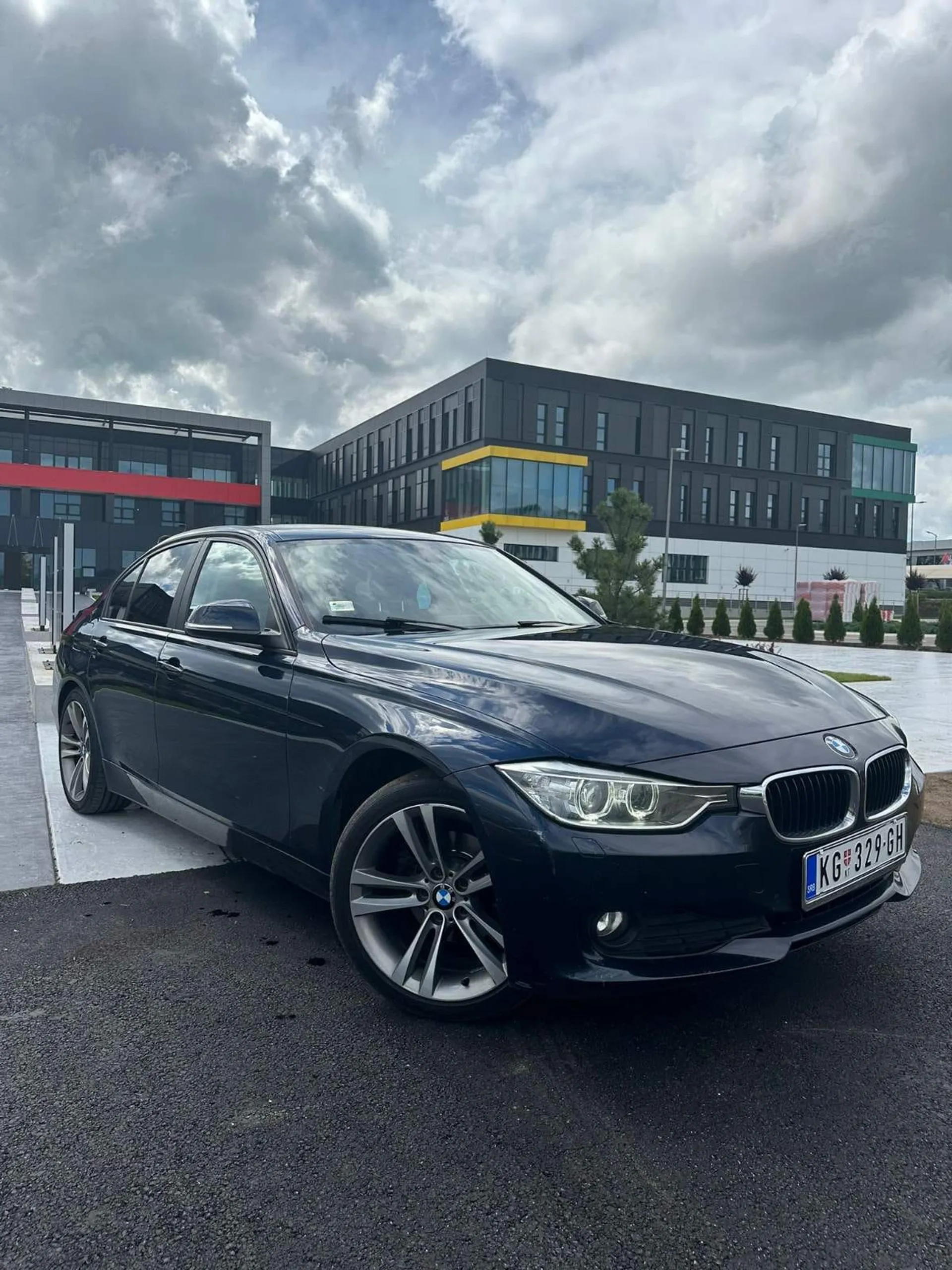 BMW 3 Series BMW 318 12.200 € Polovni automobili, polovan auto, prodajem auto na sajtu za polovne automobile prodajemauto.rs