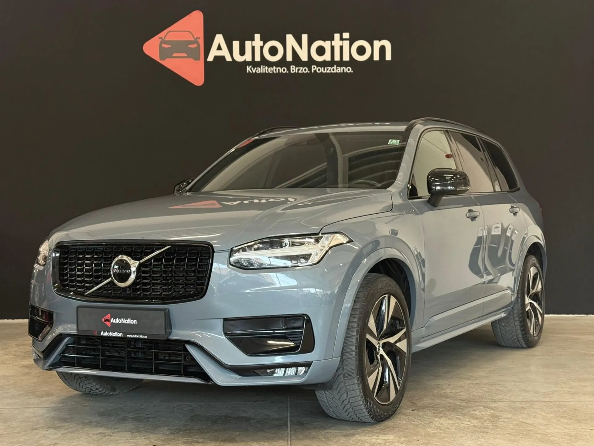 Volvo XC90 R-Design B5 AWD 45.990 € Dizel - Elektro, 2021 god. Polovni automobili, polovan auto, prodajem auto na sajtu za polovne automobile prodajemauto.rs