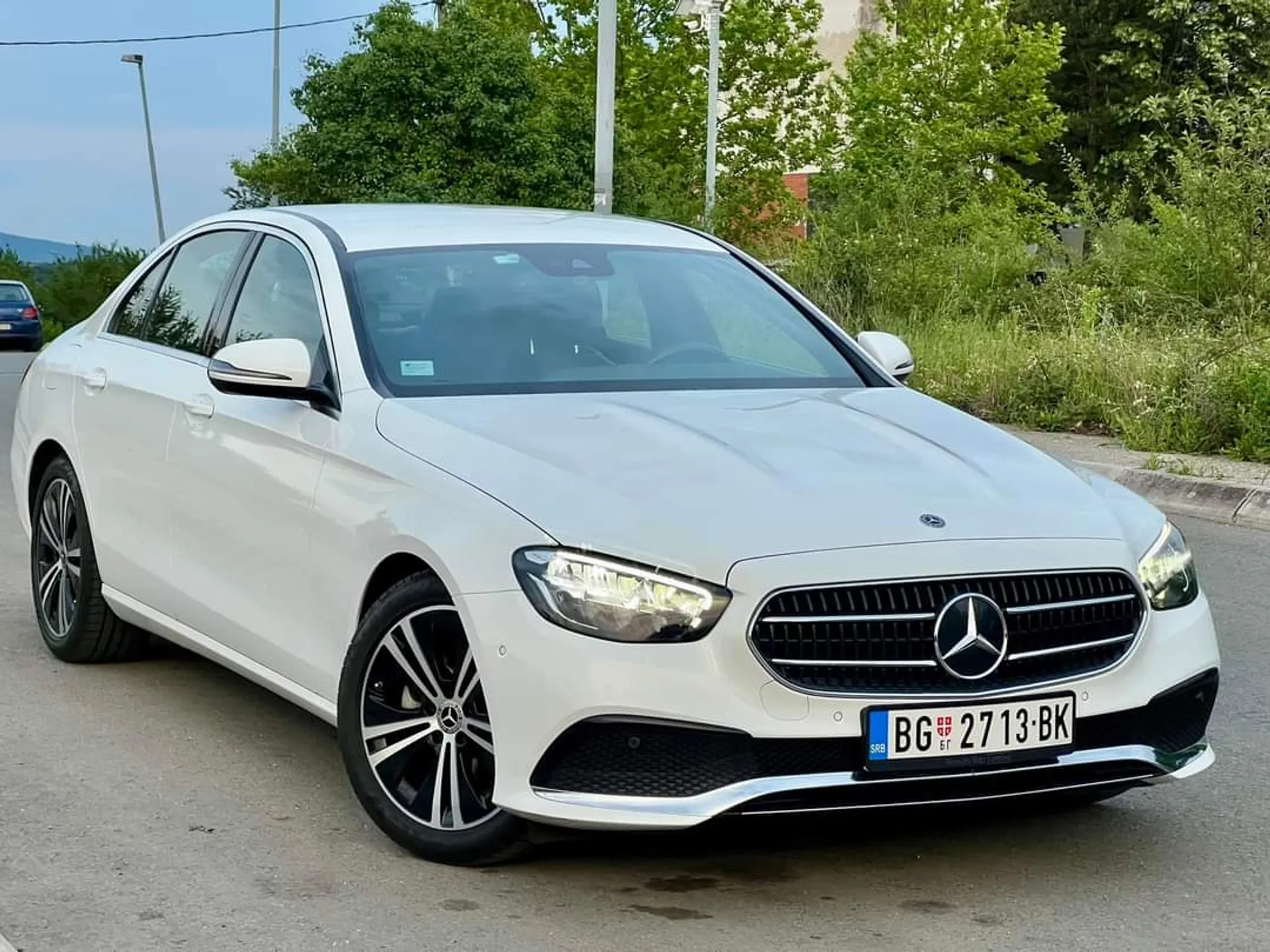 Mercedes-Benz E class 220 Mercedes Benz E220 AVANGARD 43000km 49.900 € Polovni automobili, polovan auto, prodajem auto na sajtu za polovne automobile prodajemauto.rs