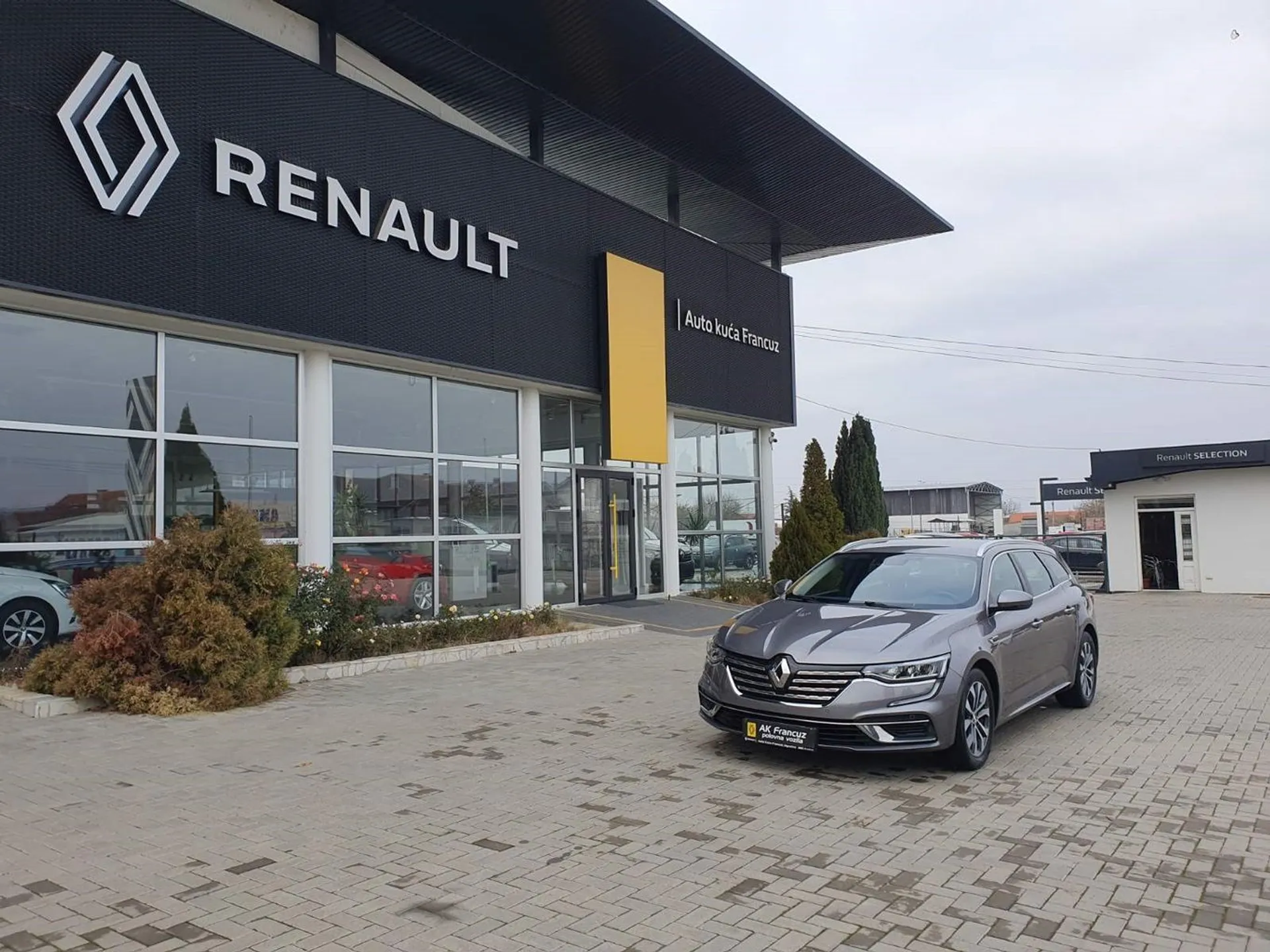 Renault Talisman 1.3 TCe 160 EDC 15.900 € Benzin, 2020 god. Polovni automobili, polovan auto, prodajem auto na sajtu za polovne automobile prodajemauto.rs