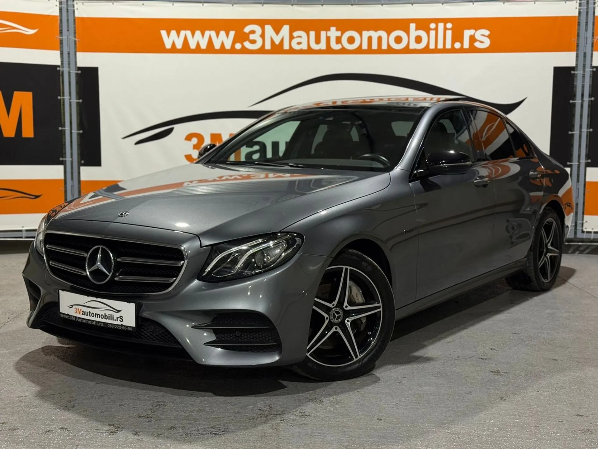 Mercedes-Benz E 300 E 300 De/AMG/PANO/ELEKTRO 35.990 € Dizel - Elektro, 2020 god. Polovni automobili, polovan auto, prodajem auto na sajtu za polovne automobile prodajemauto.rs