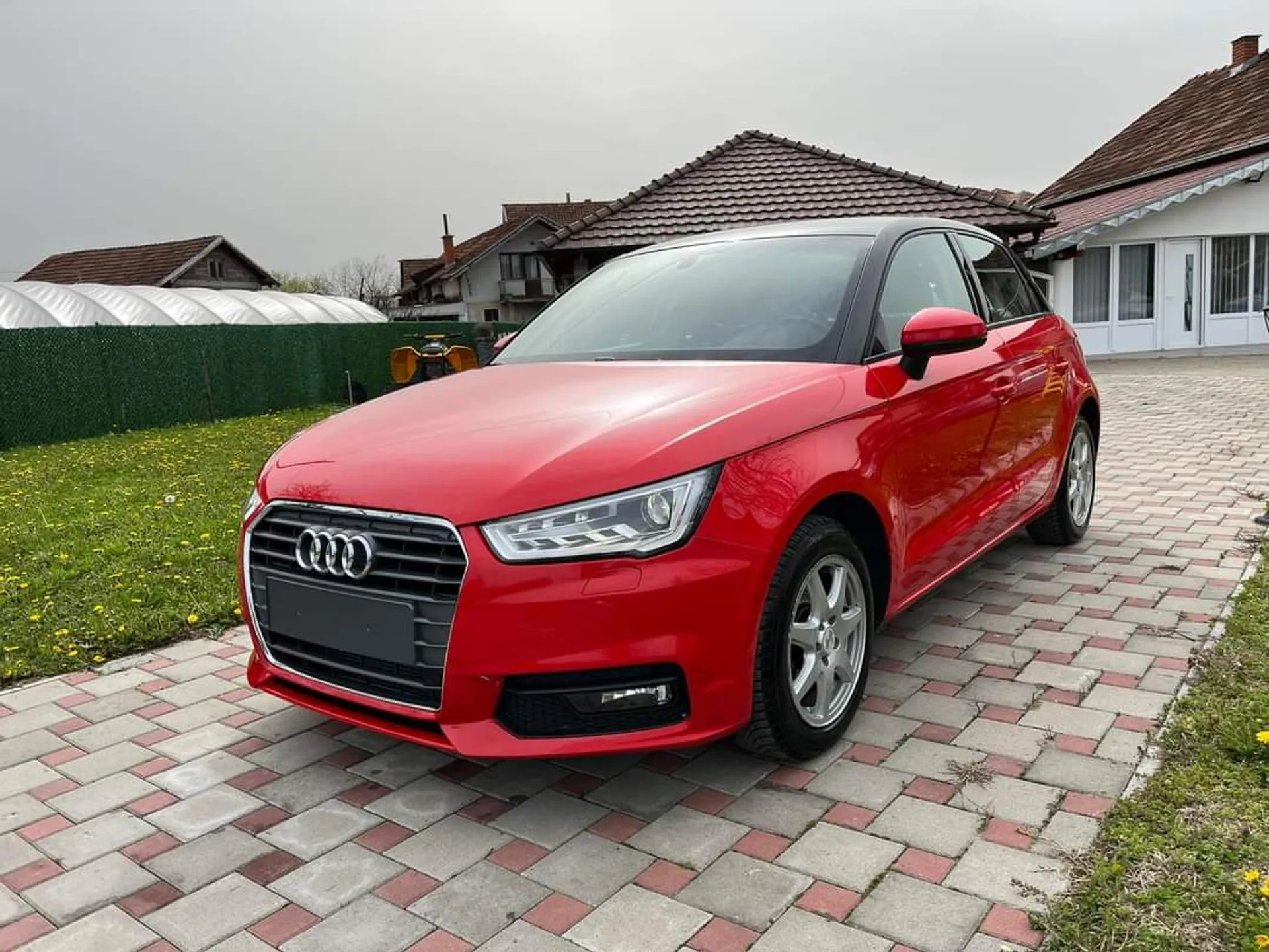 Audi A1 Audi A1 1.0 TSI ultra 9.990 € Polovni automobili, polovan auto, prodajem auto na sajtu za polovne automobile prodajemauto.rs