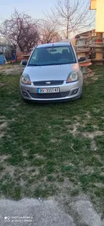 Ford Fiesta 1.4 1.300 € Benzin + Gas (TNG), 2006 god. Prodajem Auto