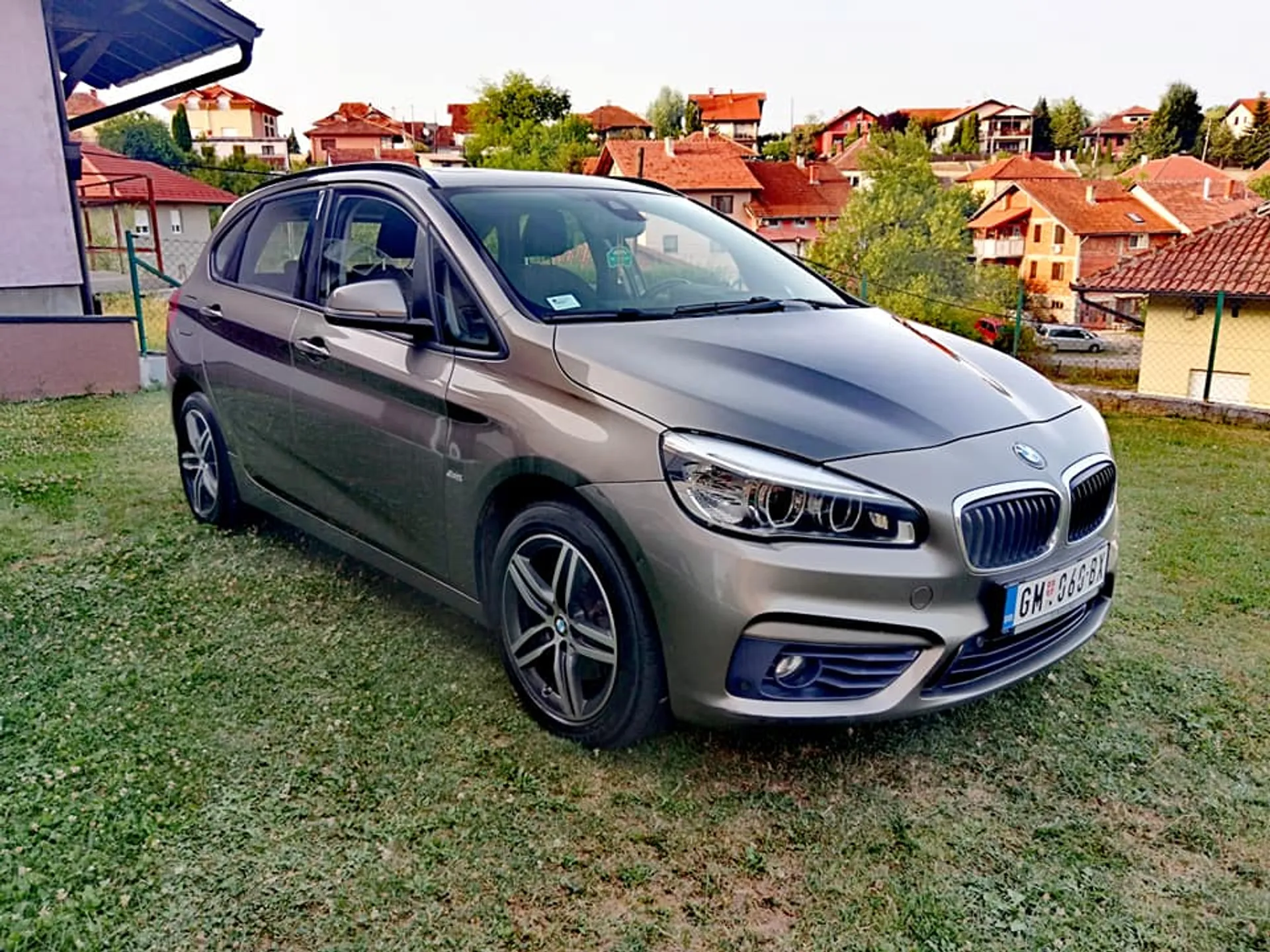BMW 2 Series BMW 220 SPORT 14.500 €  Polovni automobili, polovan auto, prodajem auto na sajtu za polovne automobile prodajemauto.rs