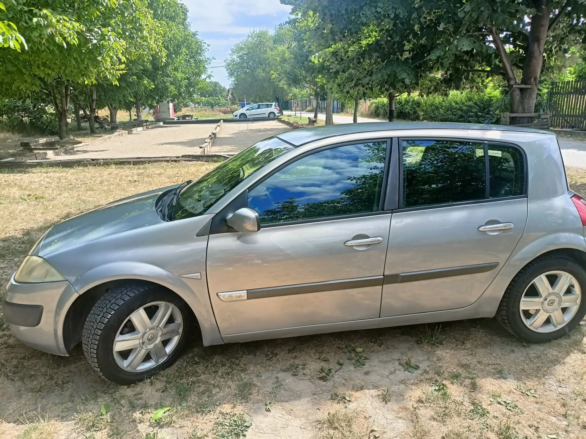 Renault Megane 1.6 16 v 1.700 € Benzin, 2003 god. Polovni automobili, polovan auto, prodajem auto na sajtu za polovne automobile prodajemauto.rs