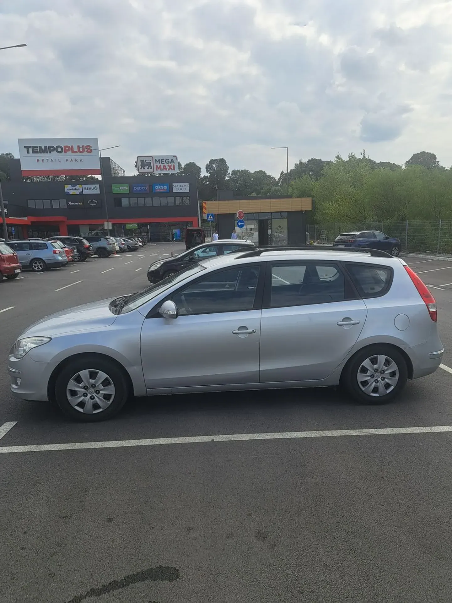 Hyundai i30 1.6 cw fdi30 3.600 € Benzin + Gas (TNG), 2009 god. Polovni automobili, polovan auto, prodajem auto na sajtu za polovne automobile prodajemauto.rs