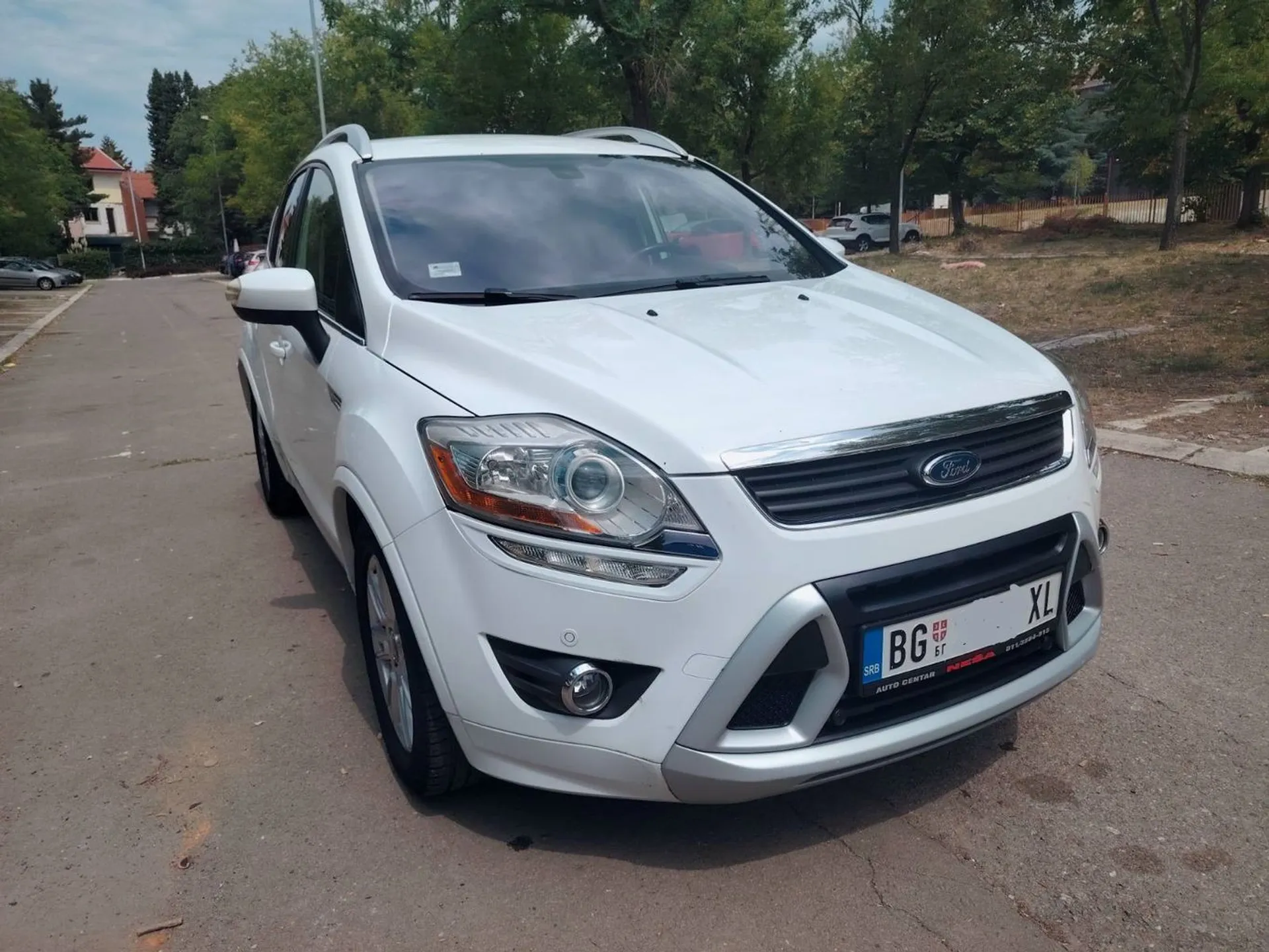 Ford Kuga 2.0 Individual 2012. godište 4x4 8.100 € Dizel, 2012 god. Polovni automobili, polovan auto, prodajem auto na sajtu za polovne automobile prodajemauto.rs