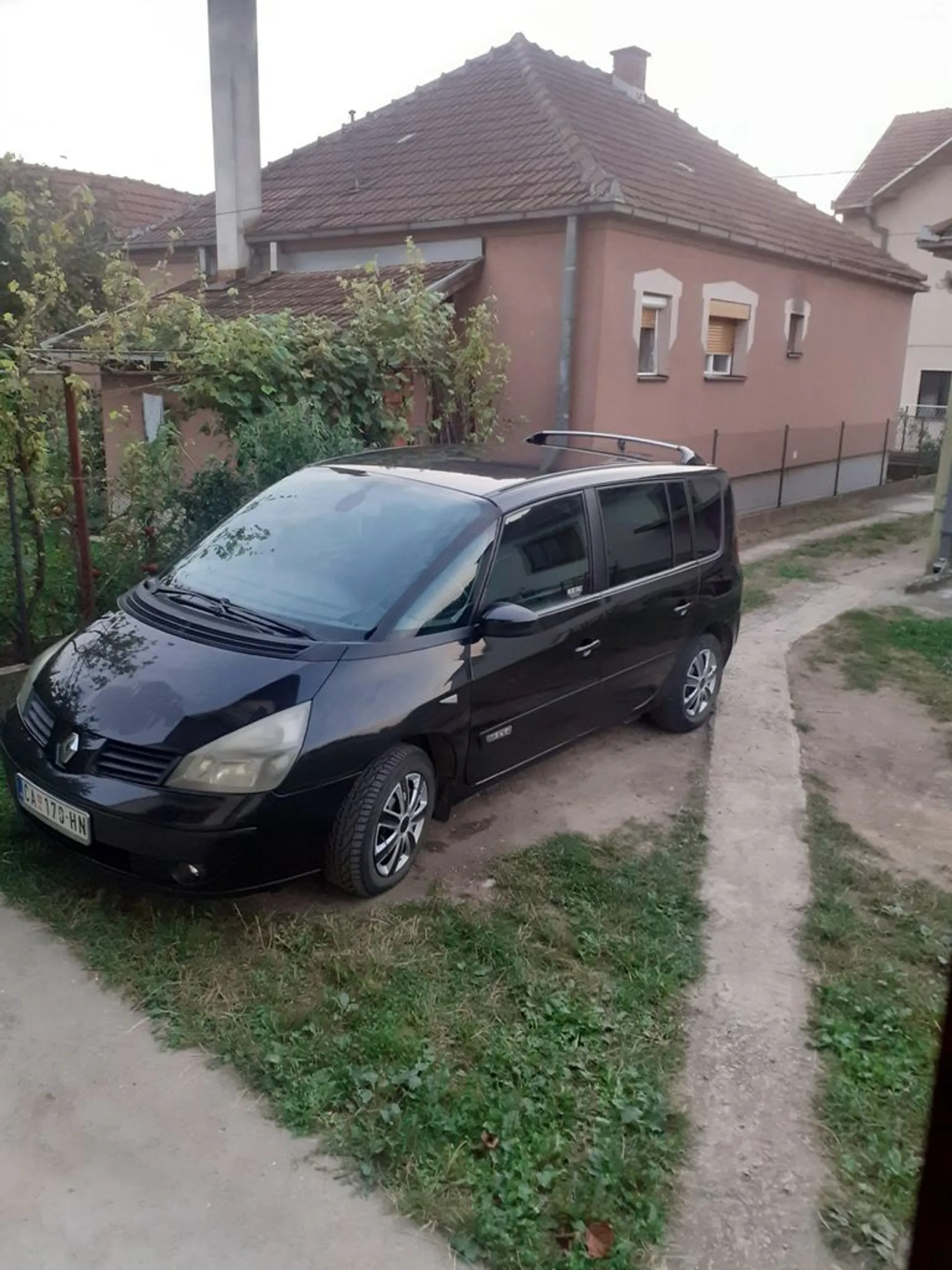 Renault Espace 1.9dci 2.950 € Dizel, 2005 god. Polovni automobili, polovan auto, prodajem auto na sajtu za polovne automobile prodajemauto.rs