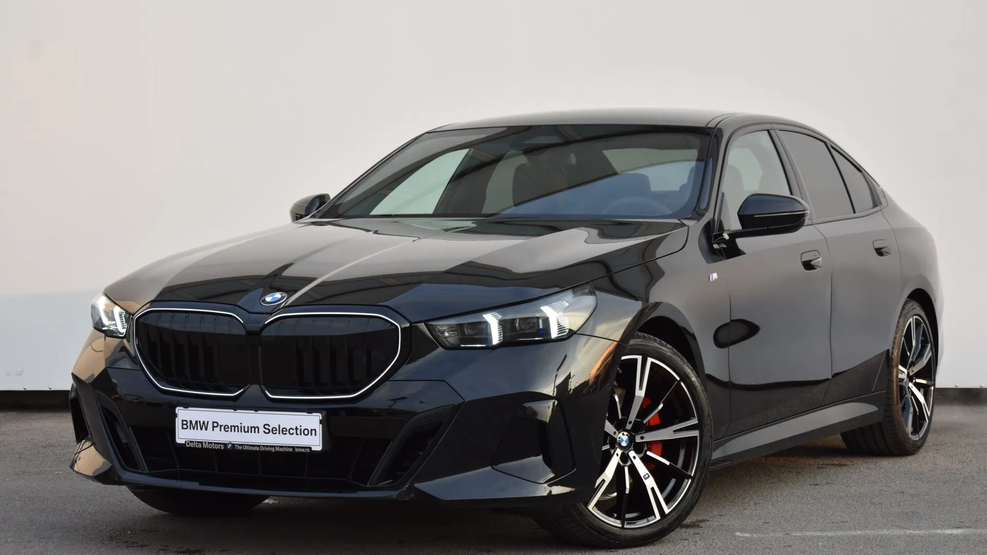 BMW 520 d xDrive M Paket 2024 god. dizel 77.990 Polovni automobili, polovan auto, prodajem auto na sajtu za polovne automobile prodajemauto.rs