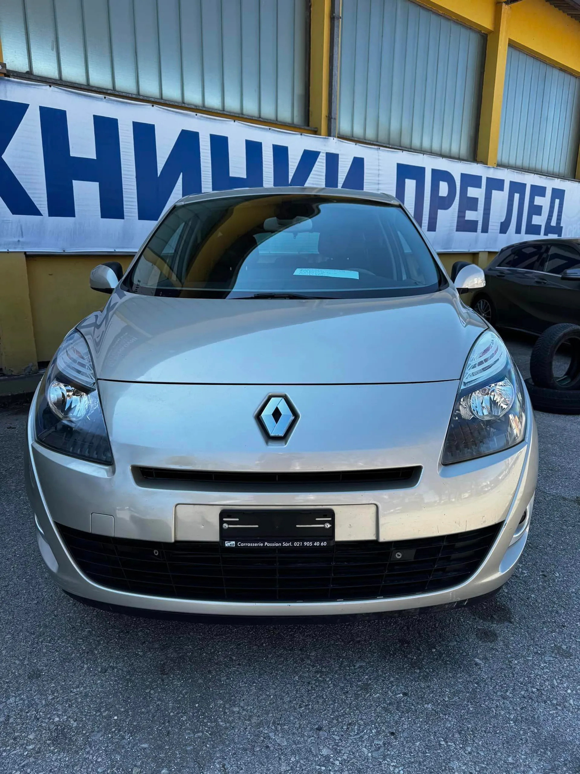 Renault Scenic Renault Grand Scenic 1.4 t 4.200 € Benzin, 2009 god. Polovni automobili, polovan auto, prodajem auto na sajtu za polovne automobile prodajemauto.rs