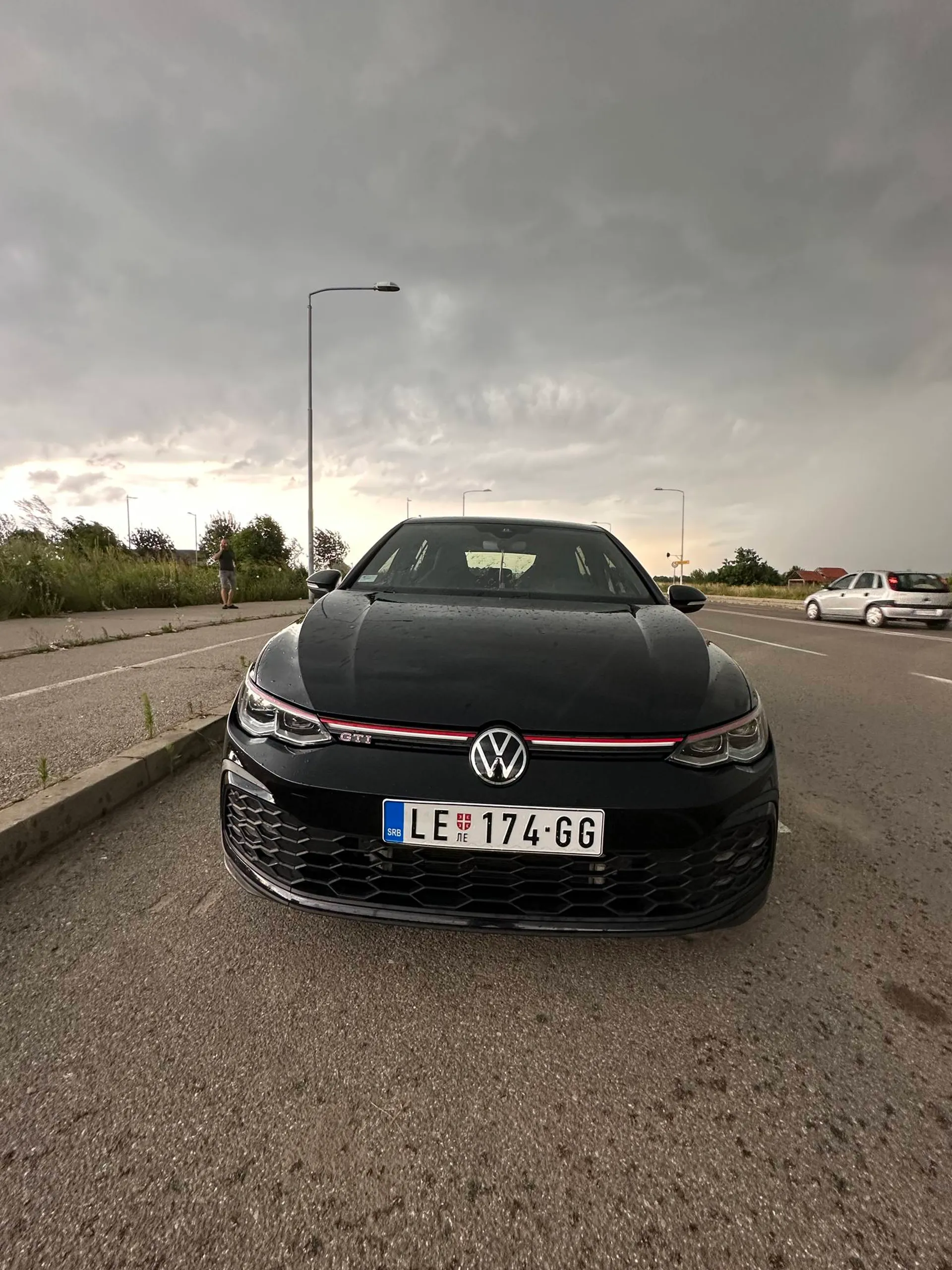 Volkswagen Golf Volkswagen Golf 8 GTI Benzin, 2021 god. Polovni automobili, polovan auto, prodajem auto na sajtu za polovne automobile prodajemauto.rs